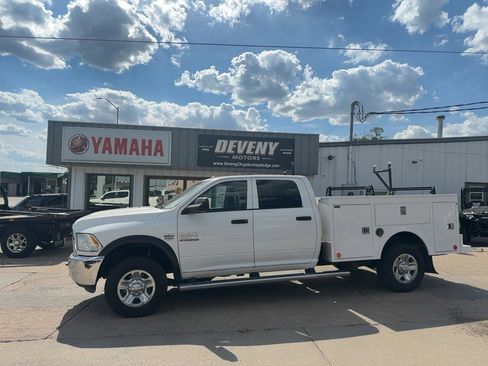 Used 2018 RAM 2500 Tradesman w/ Chrome Appearance Group AWD/4WD image 1
