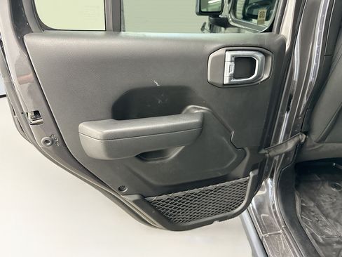 Used 2023 Jeep Wrangler Unlimited w/ Cold Weather Group AWD/4WD image 27