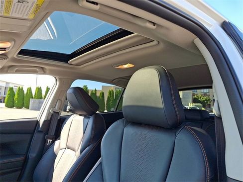 Used 2023 Subaru Crosstrek 2.5i Limited w/ Moonroof Package image 13