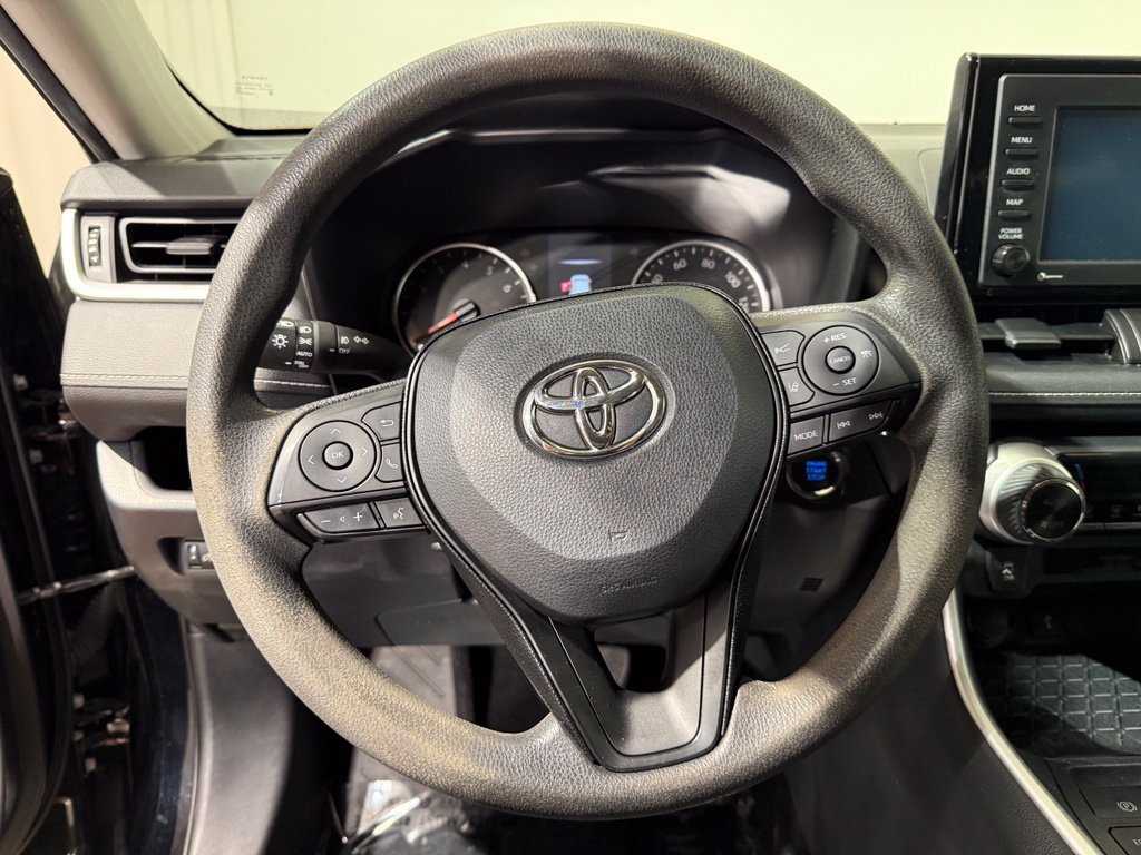 Used 2020 Toyota RAV4 XLE w/ All Weather Liner Package AWD/4WD image 22