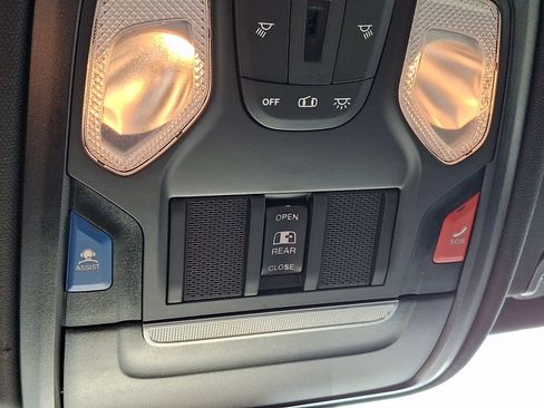 Used 2023 RAM 1500 Big Horn AWD/4WD image 24