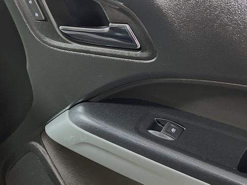 Used 2022 Chevrolet Colorado LT w/ Fleet Safety Package image 30