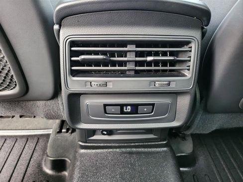 Used 2021 Audi Q7 3.0T Premium Plus w/ Premium Plus Package image 14