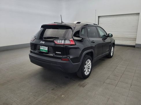 Used 2020 Jeep Cherokee Latitude FWD image 9