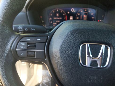Used 2024 Honda Accord EX image 17