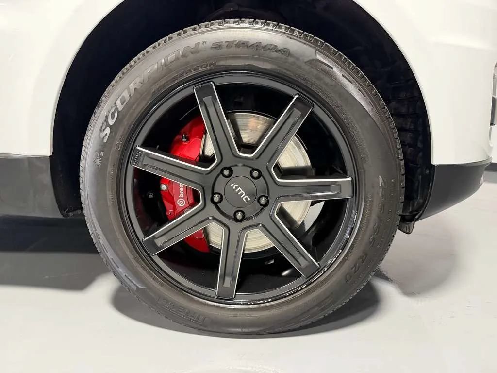 Used 2016 Land Rover Range Rover Sport Supercharged AWD/4WD image 9