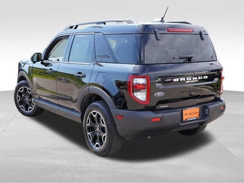Used 2025 Ford Bronco Sport Outer Banks w/ Outer Banks Tech Package+ AWD/4WD image 7