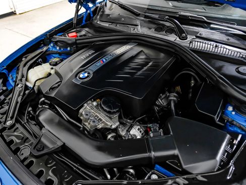 Used 2018 BMW M2 RWD image 37