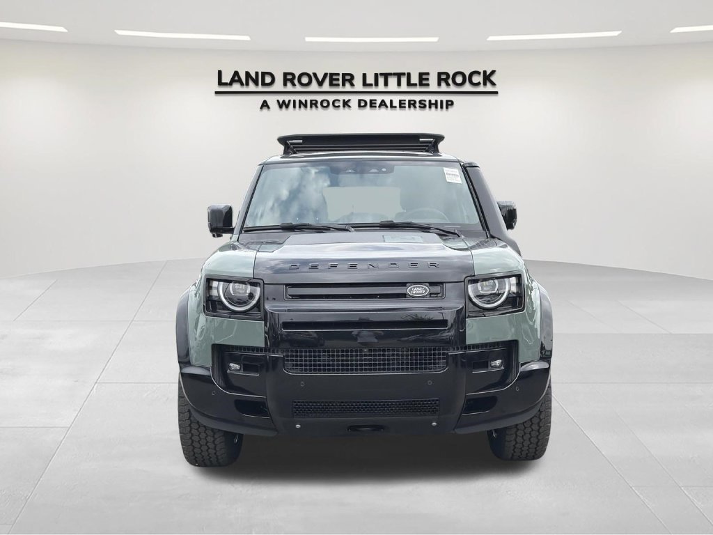 New 2026 Land Rover Defender 110 Trophy Edition AWD/4WD image 15