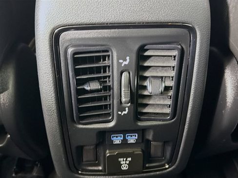 Used 2019 Jeep Grand Cherokee Limited X AWD/4WD image 22