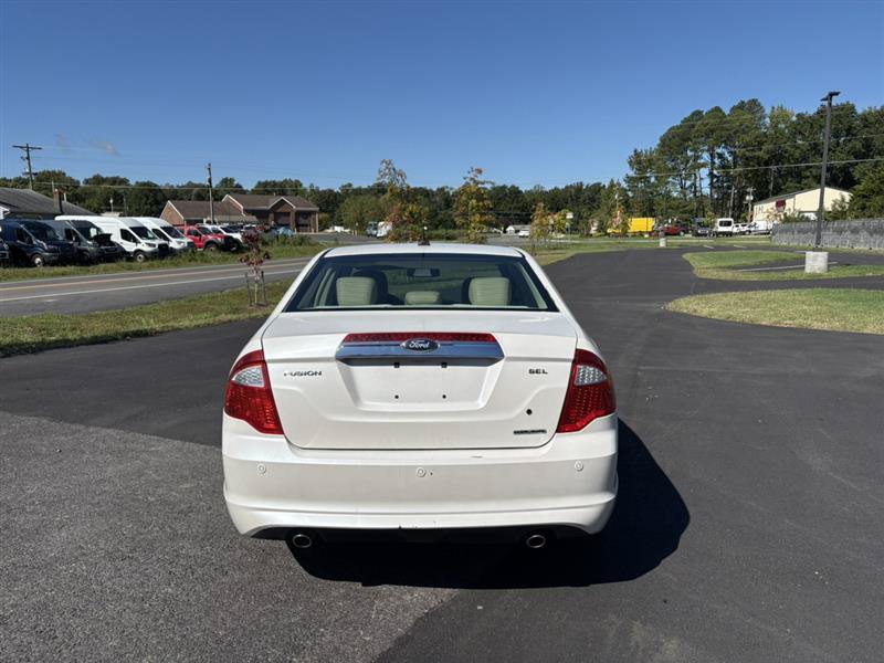 Used 2012 Ford Fusion SEL FWD image 4
