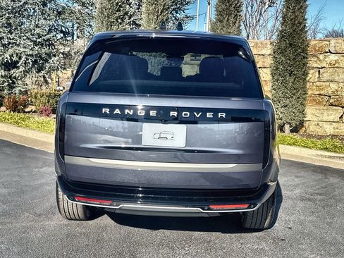 New 2026 Land Rover Range Rover SE image 4
