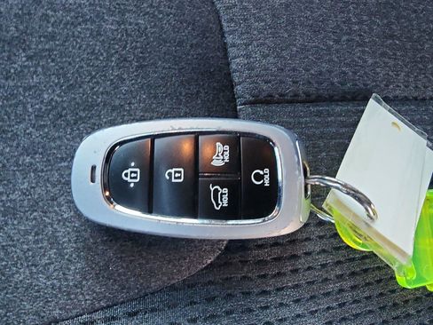 Used 2023 Hyundai Santa Fe SEL image 21
