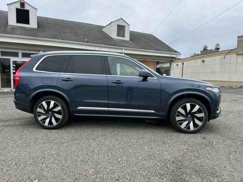 Certified 2023 Volvo XC90 T8 Ultimate AWD/4WD image 3