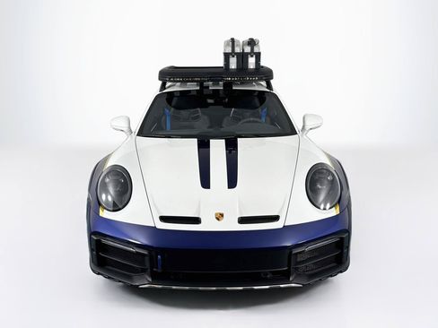 Used 2023 Porsche 911 Dakar AWD/4WD image 2