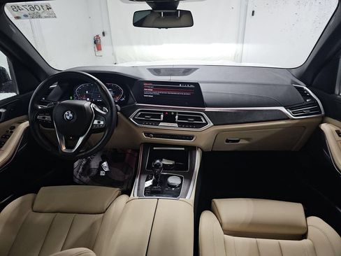 Used 2022 BMW X5 xDrive40i w/ Premium Package AWD/4WD image 5