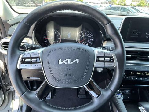 Used 2022 Kia Telluride EX w/ EX Premium Package AWD/4WD image 22