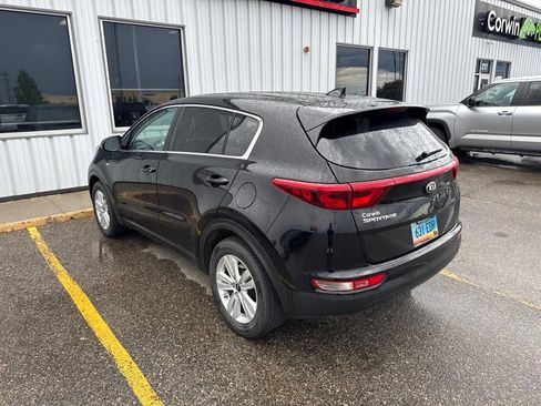 Used 2019 Kia Sportage LX AWD/4WD image 6