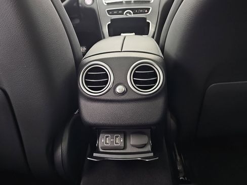 Certified 2021 Mercedes-Benz C 300 4MATIC Sedan image 28