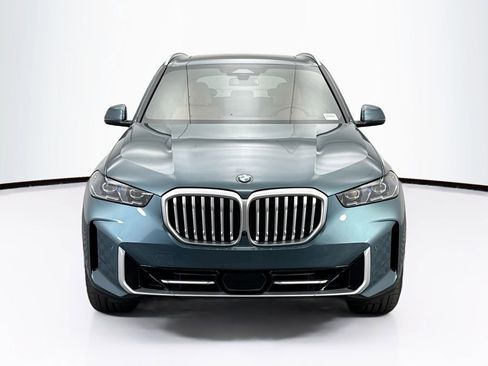 New 2026 BMW X5 sDrive40i image 2