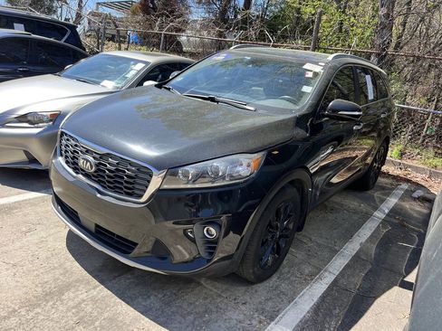 Used 2020 Kia Sorento EX image 3