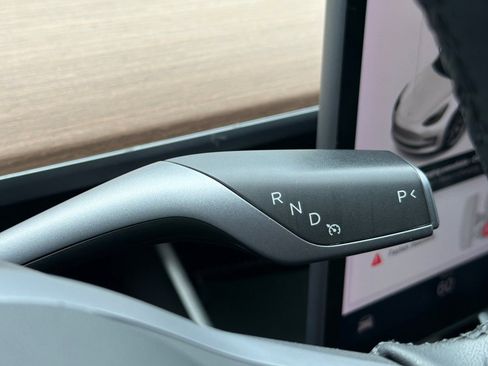 Used 2019 Tesla Model 3 Standard Range Plus RWD image 21