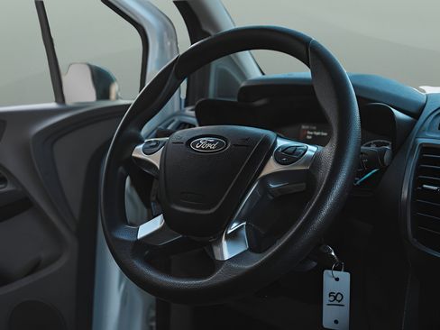 Used 2020 Ford Transit Connect XL FWD image 18