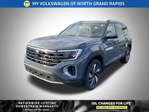 New 2026 Volkswagen Atlas SEL image 3