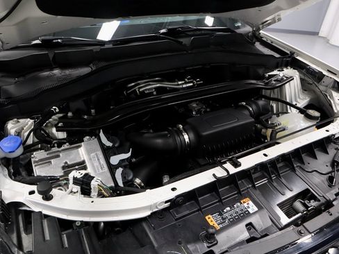 Certified 2025 Ford Explorer ST image 15