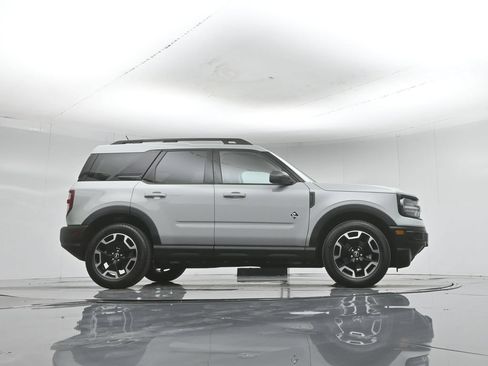 Certified 2023 Ford Bronco Sport Outer Banks w/ Tech Package AWD/4WD image 56