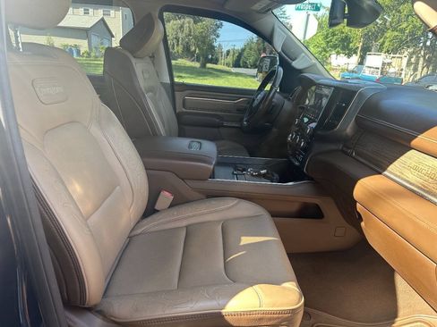 Used 2019 RAM 1500 Limited w/ Trailer Tow Group AWD/4WD image 12