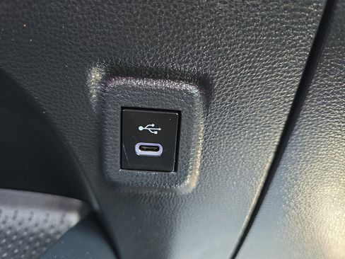 Used 2024 Toyota Corolla LE image 20