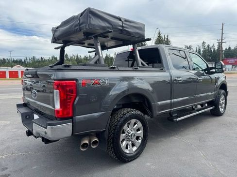 Used 2017 Ford F250 Lariat w/ Chrome Package AWD/4WD image 3