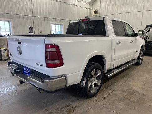 Used 2019 RAM 1500 Laramie AWD/4WD image 5