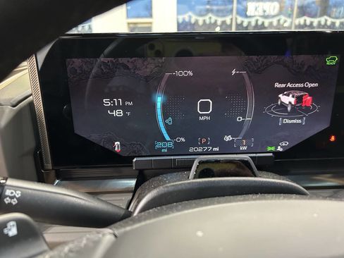 Used 2024 GMC Hummer EV 3X image 18