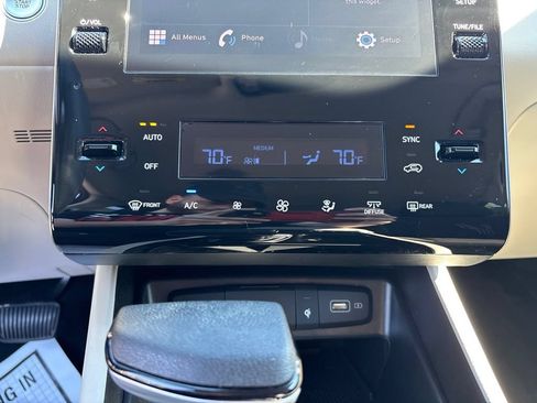 Certified 2024 Hyundai Tucson SEL AWD/4WD image 19