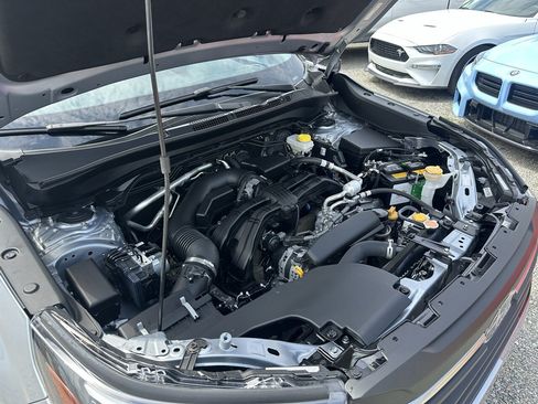 Used 2025 Subaru Forester Premium AWD/4WD image 44