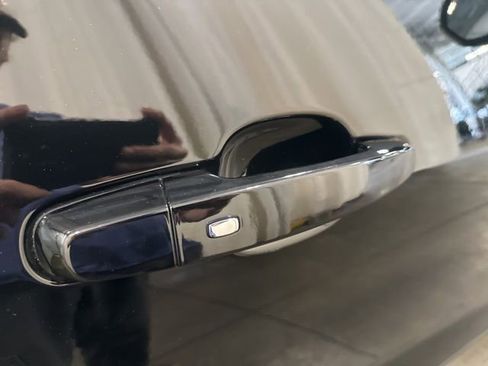 Used 2024 Chevrolet Blazer LT image 30