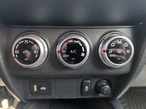 Used 2021 Mitsubishi Outlander Sport ES image 15