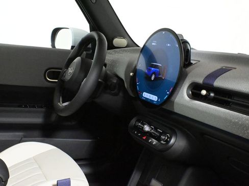 Used 2025 MINI Cooper S image 33