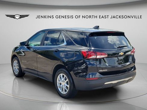 Used 2022 Chevrolet Equinox LT FWD image 4