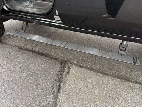 Used 2020 GMC Sierra 2500 Denali w/ Denali Ultimate Package image 18