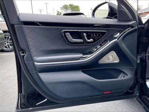 Used 2022 Mercedes-Benz S 580 4MATIC Sedan image 23