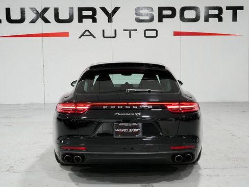 Used 2018 Porsche Panamera 4S image 4