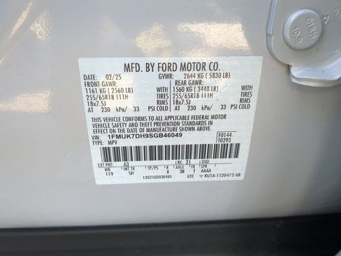 Certified 2025 Ford Explorer Active w/ Active Comfort Package image 27