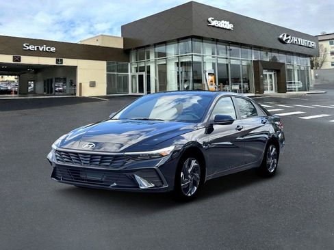 New 2026 Hyundai Elantra Sport FWD image 1