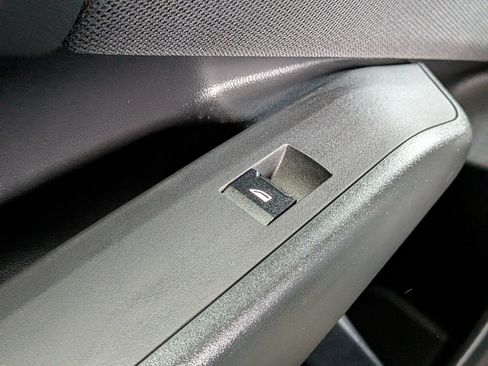 Used 2025 BMW X3 M50 image 17