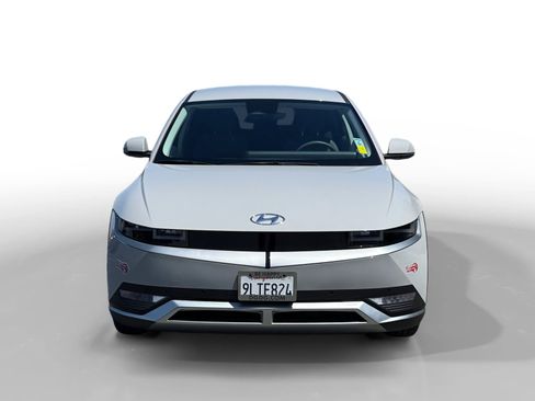 Certified 2024 Hyundai Ioniq 5 SEL image 8