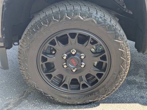 Used 2024 Toyota Tacoma SR5 RWD image 11