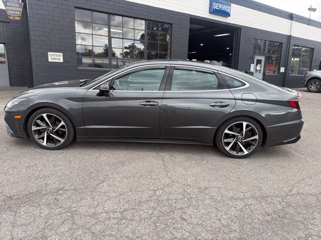 Used 2022 Hyundai Sonata SEL Plus FWD image 2